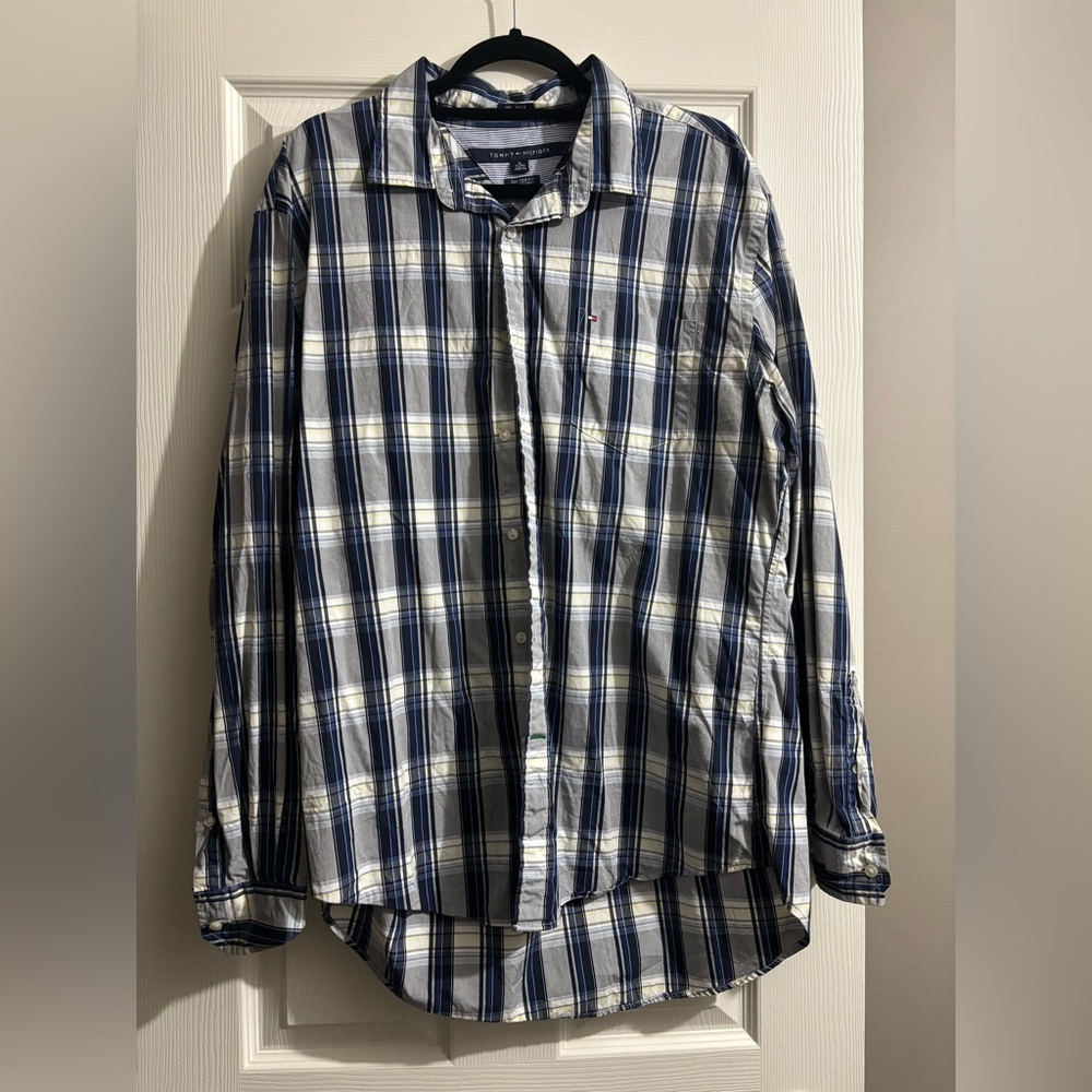 Mens Tommy Hilfiger Plaid Button-Up Shirt